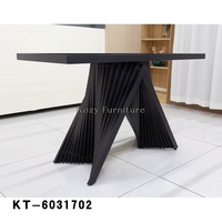 Table à manger rectangulaire personnalisée en pierre frittée, plateau de table en dalle de roche de luxe, design créatif, support métallique, mobilier de salle à manger