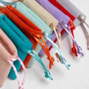 OEM Wholesale Custom Soft Velvet Gift Packaging <b>Drawstring</b> <b>Pouch</b> Multiple Colors Jewelry <b>Drawstring</b> Bag Velvet <b>Pouch</b> With Tassel - Product Image 4