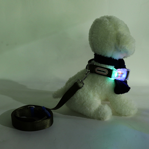 Arnés LED Personalizado para Perros, Ajustable, Tipo Chaleco para Mascotas Pequeñas, para Teddy y Bichón, OEM, Marca Privada, Arnés Luminoso para Cachorros - Product Image 2