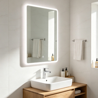 Nouveau Miroir LED Rectangulaire Moderne NewThingLine 50x30cm IP44 Anti-buée CRI90+ Sans Cuivre CE/UL pour Projets Hôteliers Rétroéclairé Vente en Gros