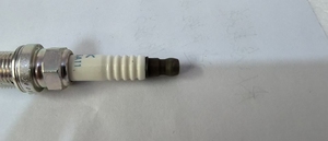 หัวเทียนอิริเดียม DILKAR6A-11 9029 4711 4712สำหรับ Nissan Tiida Sedan Sentra VII (B17) 22401-JA01B เครื่องยนต์ D50/R50/R50X - Product Image 4
