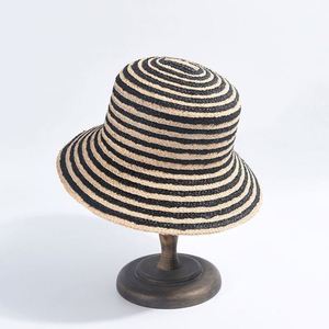 Nouveau Chapeau de Soleil d'Été 2025 pour Femme, Design Bicolore, en Paille de Raphia, Style Bob, pour la Plage et l'Extérieur - Product Image 3