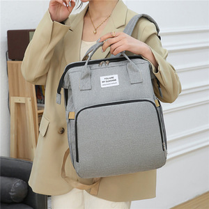 Mochila Multiusos de Gran Capacidad para Mamá y Bebé, Cuna Plegable Portátil, Bolsa de Viaje con Tirantes Cómodos para Mamá y Bebé - Product Image 5