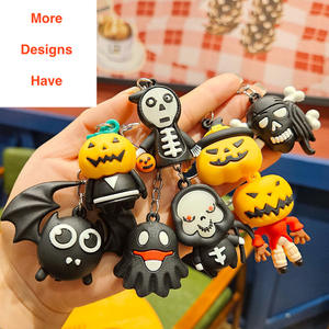 Nouveau porte-clés en PVC 3D de dessin animé d'Halloween pas cher, figurines d'horreur de citrouille et de chauve-souris pour sac à dos et utilisation en voiture - Product Image 1