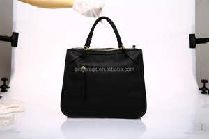 Maletín para ordenador portátil de diseñador de marca de lujo de poliéster de grano completo con cierre de cremallera para uso comercial de mujeres - Product Image 6