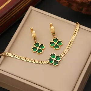Nuovo arrivo placcato oro 18 carati in acciaio inossidabile collana con zirconi smeraldo collana con bracciale da donna e Set di gioielli con orecchini