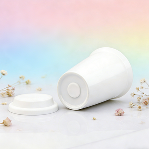 แก้วกาแฟเซรามิคแบบพกพาเก็บความร้อนพร้อมโลโก้พิมพ์ แก้วน้ำสองชั้น แก้วกาแฟเซรามิคสำหรับเดินทางพร้อมฝาซิลิโคน - Product Image 1