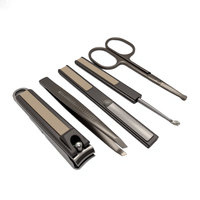 Topcom, vente en gros, étiquette personnalisée, ensemble d'outils de manucure professionnels de haute qualité en acier inoxydable, boîte en métal, coupe-ongles