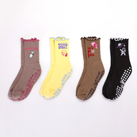Chaussettes de yoga en coton personnalisées pour femmes, antidérapantes, à volants, douces et respirantes