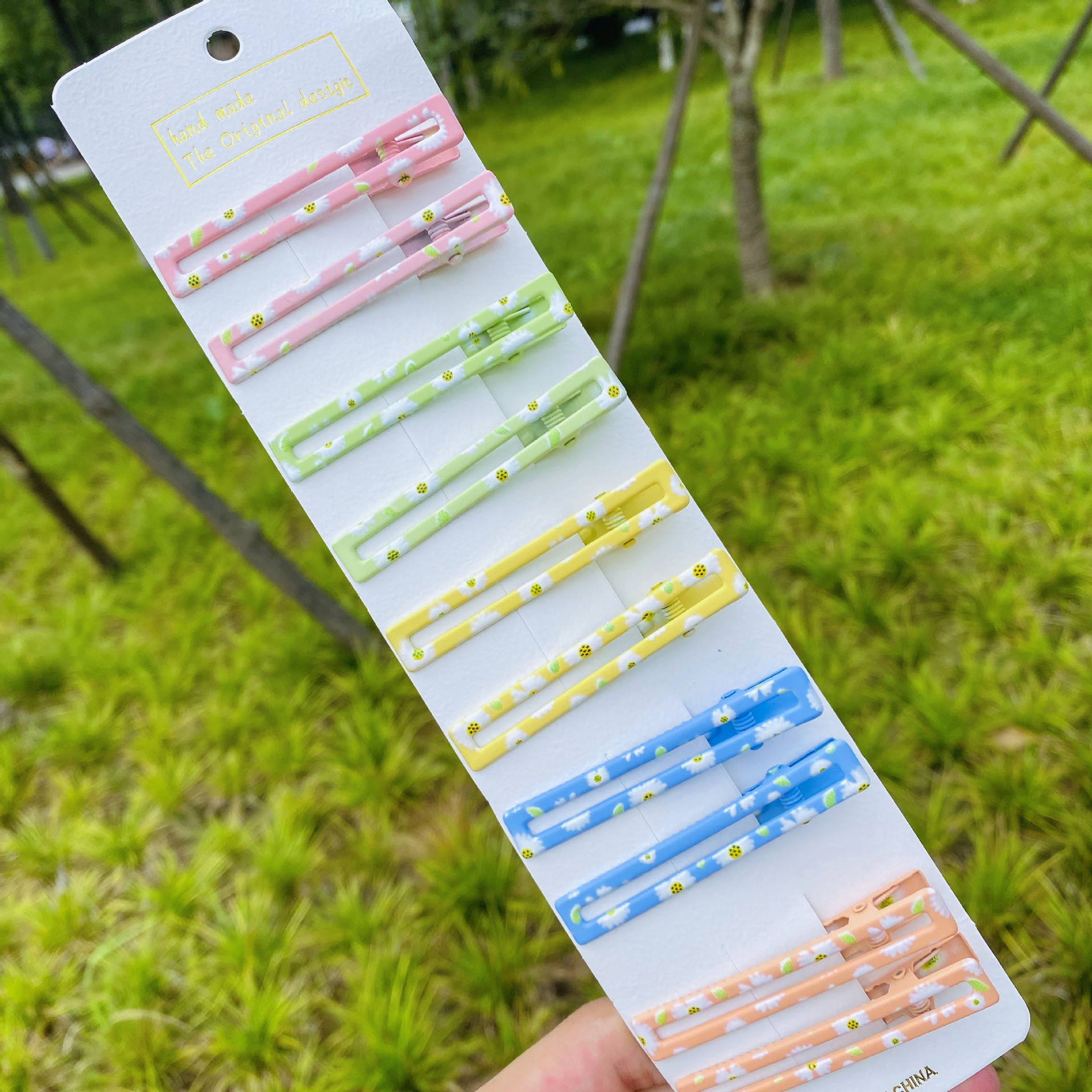 Rectangular Hollow Design