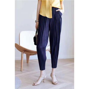 Nuovi Pantaloni Casual Plissettati da Donna Primavera-Estate, Slim Fit Classici Versatili, Eleganti e Comodi, Modello <span class=keywords><strong>Carrot</strong></span> - Product Image 4