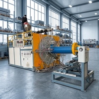 Ligne de production de machines d'extrusion de gaines isolantes en spirale pour murs solides en plastique PE PP PVC