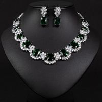 Ensemble de bijoux fantaisie de luxe pour femmes, collier et boucles d'oreilles rectangulaires extravagants et colorés rouge et vert, pour mariage, fête, haut de gamme, avec pierres en zircon cubique