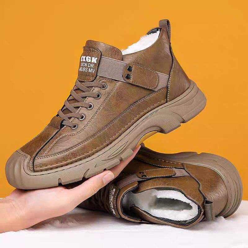 สีน้ำตาล