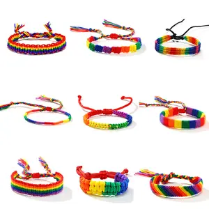 Gioielli fatti a mano arcobaleno lavorato a maglia annodato braccialetto Gay Pride regolabile Nepal amicizia braccialetto intrecciato colorato