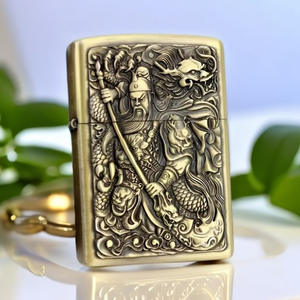 Briquet à kérosène portable créatif <span class=keywords><strong>LOL</strong></span> en métal, anti-vent, avec personnage gaufré Alliance Héroïque, cadeau original pour cigares et cigarettes - Product Image 2