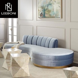 Sofá curvo cómodo de lujo de estilo italiano, sofá de tela de terciopelo para sala de estar, sofá de ocio de gama alta para Hotel - Product Image 4