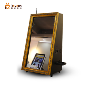 Photobooth Miroir Magique Rétro 65'' Lumières LED Intégrées Impression Instantanée Idéal pour Mariages et Événements - Product Image 5