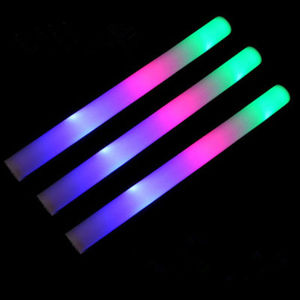 Fournitures de fête avec logo personnalisé bâton de mousse lueur LED moins cher pour les séries de fêtes - Product Image 1