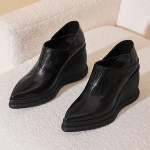 Elegantes Botas Largas Retro para Mujer, Hechas a Mano con Cuero Genuino, Impermeables, Duraderas, Antideslizantes, de Color Sólido, con Punta en Pico, Casuales - Product Image 3