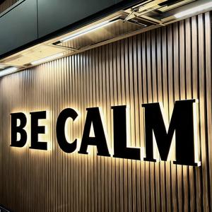 Letrero minimalista de alta gama para tienda, de <span class=keywords><strong>acero</strong></span> inoxidable negro con retroiluminación acrílica para publicidad en la fachada de la tienda. - Product Image 4