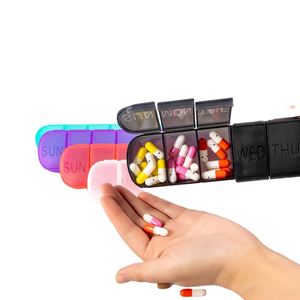 Boîte de rangement portable en plastique à 7 compartiments, grande capacité, design allongé et hermétique, pour petits étuis à pilules Jh Medibox - Product Image 1