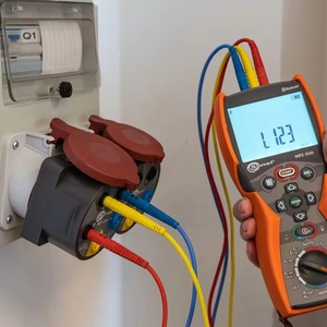 Medidor Multifuncional para Instalaciones Eléctricas Sonel MPI-506, Instrumentos de Medición - Product Image 3