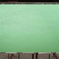 Panneau décoratif moderne imperméable et ignifuge doré, texture métallique mate pour la décoration murale intérieure