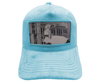 Gorra Trucker de Terciopelo Personalizada al por Mayor con Malla, 5 Paneles, Sombrero de Terciopelo Personalizado con Bordado de Parche