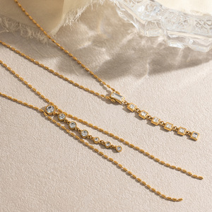 Collier en or 18 carats avec strass en forme de Y et pampilles pour femme, bijoux de fête, design géométrique - Product Image 2