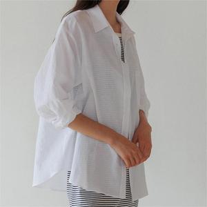 Camicie da <span class=keywords><strong>donna</strong></span> firmate in cotone Lyocell camicie a pipistrello larghe con bottone a manica lunga tasche Casual tinta unita per la primavera - Product Image 5