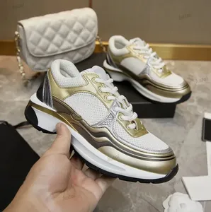 Zapatillas de Diseño para Mujer, de Piel de Becerro, Estilo Vintage, Reflectantes, con Plataforma, Cordones y Estampado, para Ocio - Product Image 6