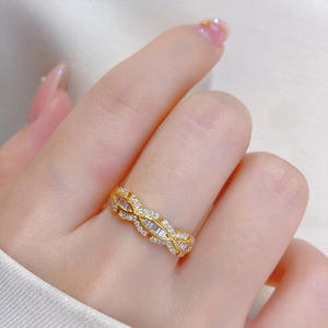 Anello Q710 Infinity Diamond Eternity Band in oro massiccio 18 carati con taglio baguette e incastonatura a canale, gioiello raffinato da donna per fidanzamento. - Product Image 6