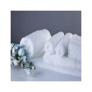 QUNZHEN Logo personnalisé 100% coton blanc hôtel <span class=keywords><strong>drap</strong></span> <span class=keywords><strong>de</strong></span> <span class=keywords><strong>bain</strong></span> serviettes 600gsm coton douche serviette <span class=keywords><strong>de</strong></span> <span class=keywords><strong>bain</strong></span> - Product Image 1