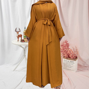 Vente en gros Ensemble deux pièces pour femmes élégante couleur unie robe ceinture Eid Abaya Dubaï Turquie caftan vêtements islamiques en polyester - Product Image 6