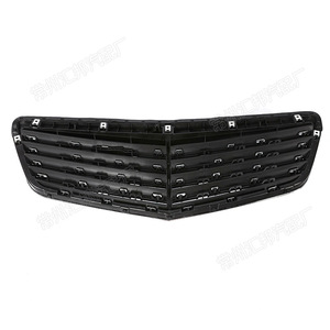 กระจังหน้ารถ Mercedes Benz S-Class W221 06-13ดัดแปลงกระจังหน้าสี่ช่องแนวนอนสำหรับรถดัดแปลง - Product Image 1