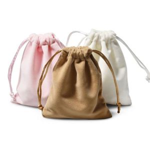 Vente en gros de petits sacs en velours à cordon personnalisés, anti-poussière, pour bijoux, contenants cadeaux - Product Image 1