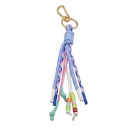 Cuerda trenzada hecha a mano con letras en inglés para colgar en mochilas, borlas decorativas para bolsos, cordón de cincha y llavero