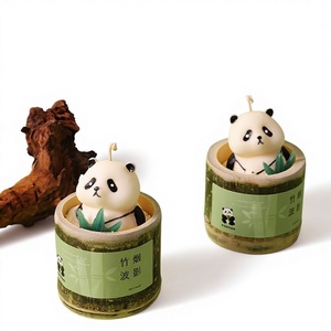 Vela Aromática Panda Hecha a Mano en Maceta de Bambú, Regalo para Bodas, Adorable Obsequio Chino para Eventos Corporativos, Venta al por Mayor Daifa 90-120 Aroma - Product Image 1