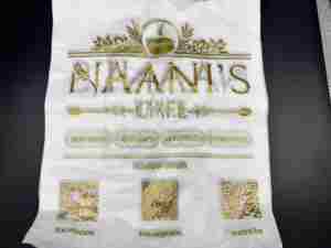 Bolsas de plástico de grado alimenticio con logotipo personalizado impreso flexo para camisetas con asas para almacenamiento de ropa transporte supermercados - Product Image 6