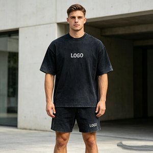 Conjuntos para hombre con logotipo personalizado, conjunto de camiseta negra informal vintage lavada y pantalones cortos rotos, conjunto informal de verano para hombre. - Product Image 3