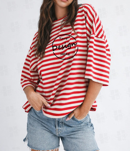 T-<span class=keywords><strong>shirt</strong></span> rayé surdimensionné en coton de haute qualité 180 GSM pour <span class=keywords><strong>femme</strong></span>, personnalisable avec broderie, vente en gros - Product Image 2