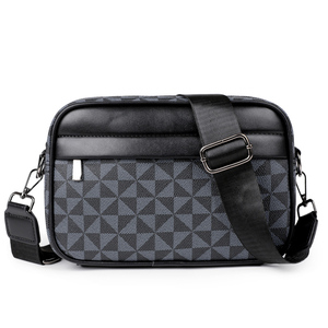 Sac bandoulière de luxe en cuir PU imperméable et durable à carreaux pour homme, petit sac messager décontracté pour le voyage quotidien et les trajets - Product Image 1
