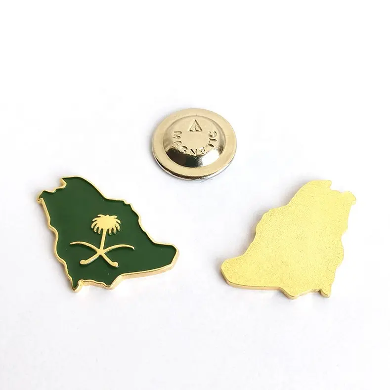 RTS Saudi Mappa con l'emblema dell'Arabia Saudita Palmiera in metallo magnetico spilla adesivo per il regno dell'Arabia Saudita 94 ° giorno nazionale