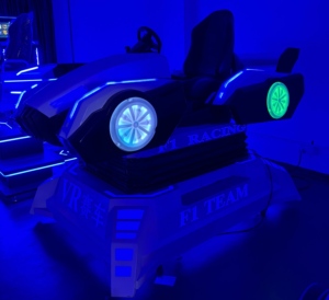 เครื่องจำลองการขับรถ VR แบบไดนามิก 9 มิติในร่ม และคอนโซลเกมขับรถสำหรับสวนสนุกพร้อมโครงเหล็กสำหรับใช้ในห้างสรรพสินค้า - Product Image 1