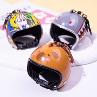 Porte-clés en forme de casque de moto 3D de 6,5 cm, grande taille, canard en caoutchouc, casque de vélo, porte-clés pliable