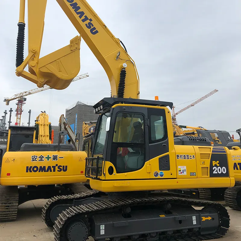 Máquina de construcción casi nueva de excelente calidad, máquina excavadora KOMATSU 200 PC200 usada de 20 toneladas