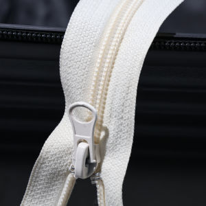 Vente en gros de haute qualité 3 #   <span class=keywords><strong>Fermeture</strong></span> éclair en nylon à <span class=keywords><strong>double</strong></span> <span class=keywords><strong>curseur</strong></span>, à deux sens, à extrémité ouverte, pour vêtements - Product Image 2