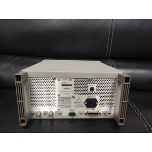 Générateur de signaux Keysight 8648c Fréquence 9 Khz- 3.2 Ghz en bon état d'occasion - Product Image 3