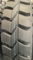 Pneus radiaux TBR tout acier économiques, toutes tailles disponibles pour camions et bus en Afrique 7.50R16LT 8.25R16LT